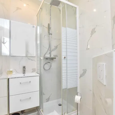 Renovate & Luminous, Guy-moquet St-ouen Bichat - Mobility Lease Lejlighed